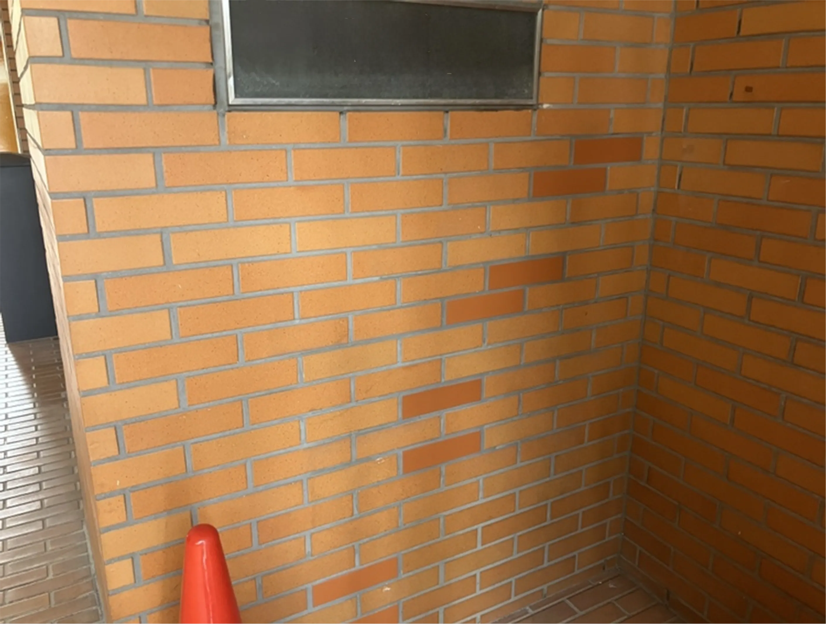 目地モルタル詰め・張替え完了