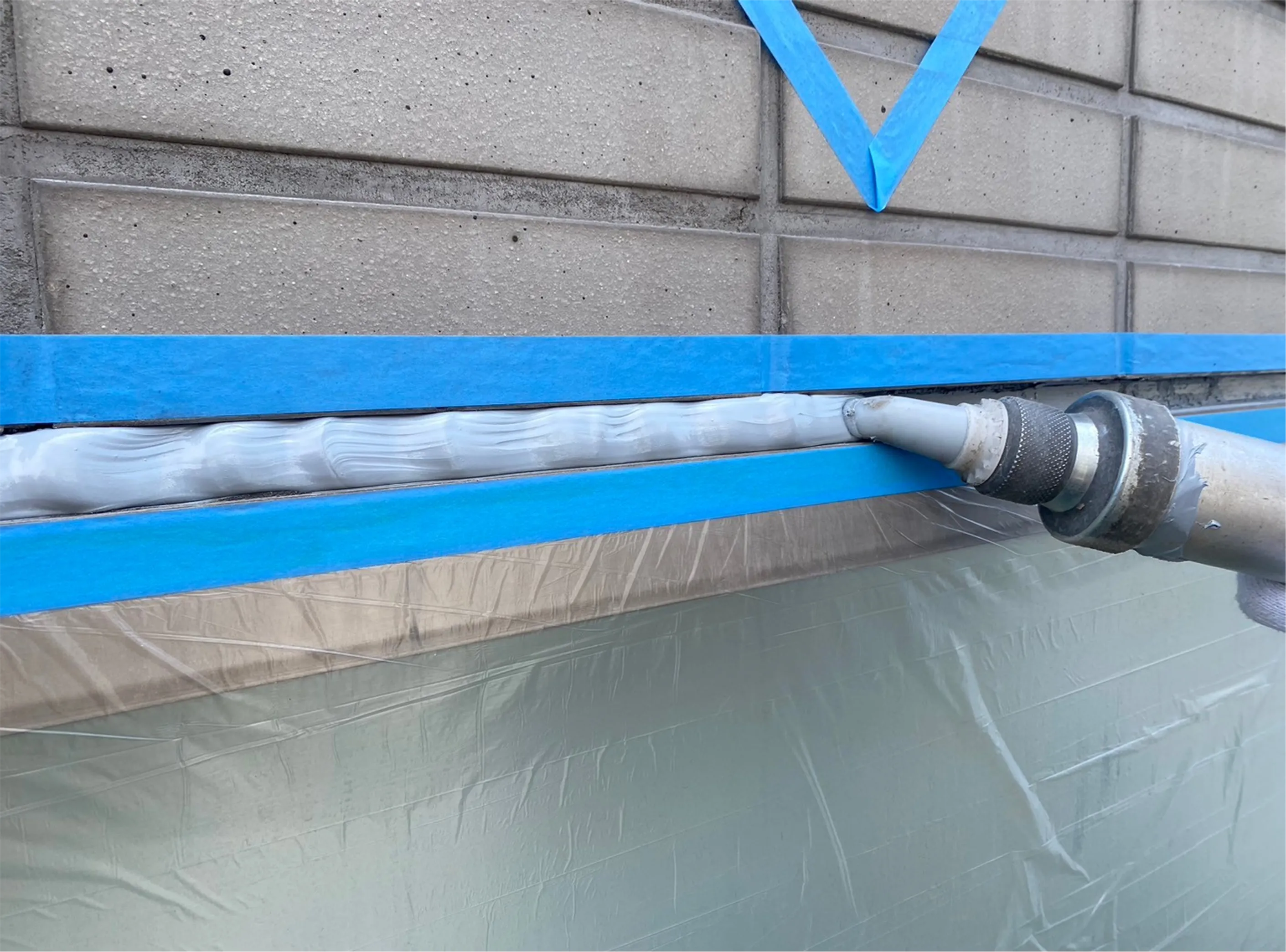 養生・プライマー塗布・新規シール充填