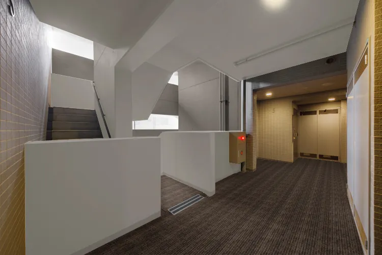 新規：防滑性ビニル床シート（新設）