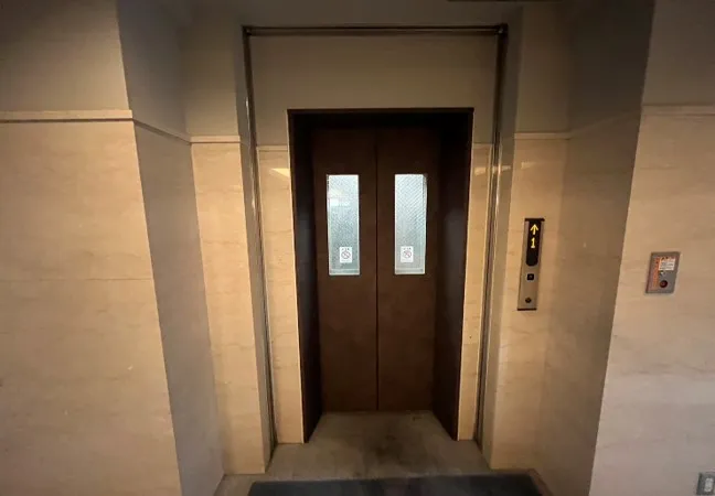 施工後（エレベーター）