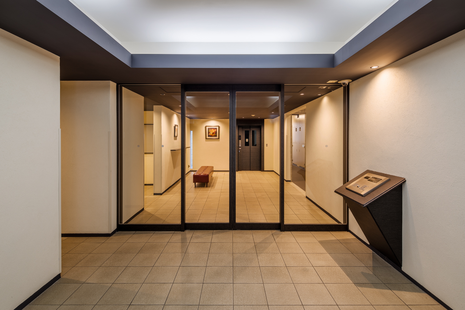 施工後（エントランス）