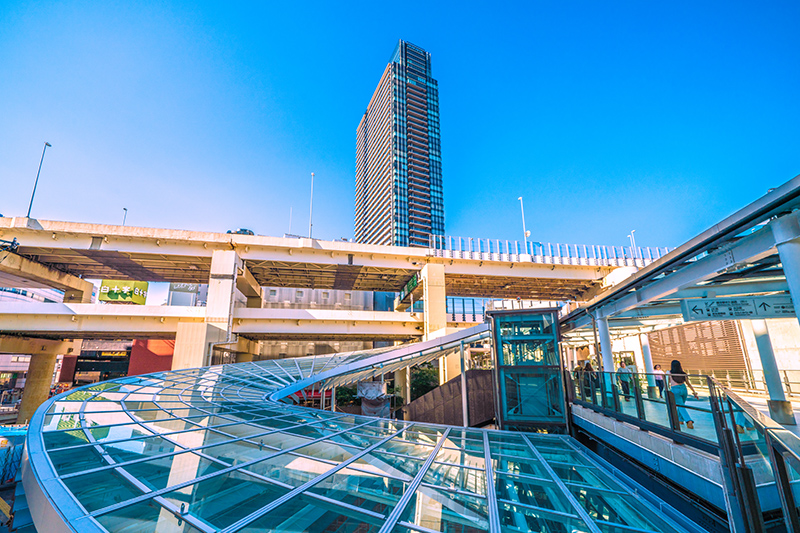 横浜駅西口鶴屋地区